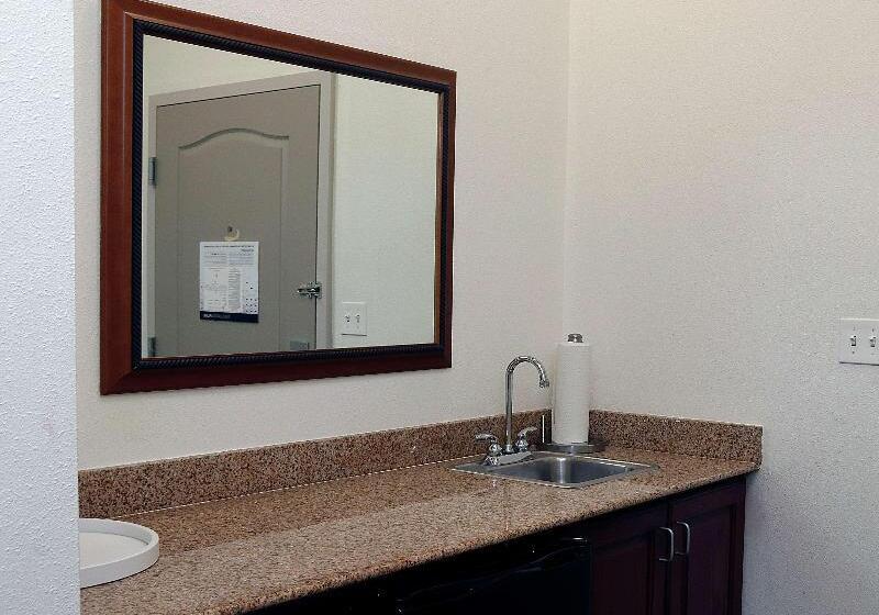Люкс Кровать Кинг, Hampton Inn & Suites Stephenville