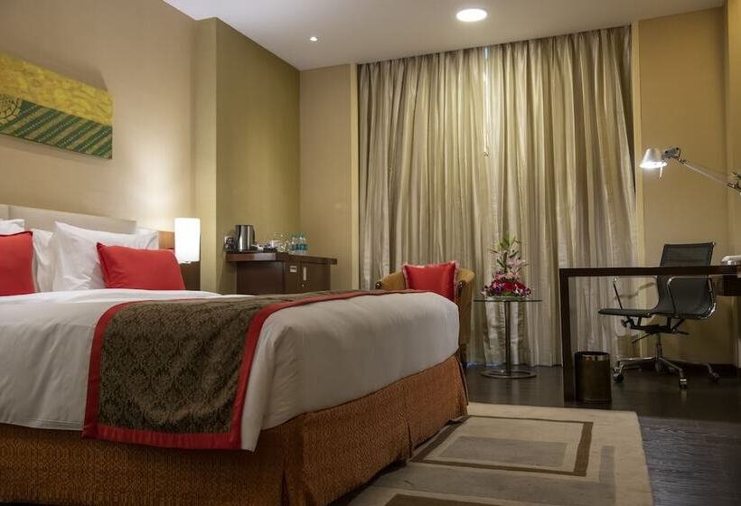 行政房间, Ramada Plaza By Wyndham Pune Hinjewadi