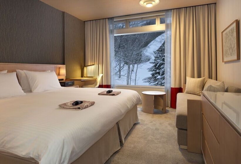 سوییت, The Green Leaf Niseko Village