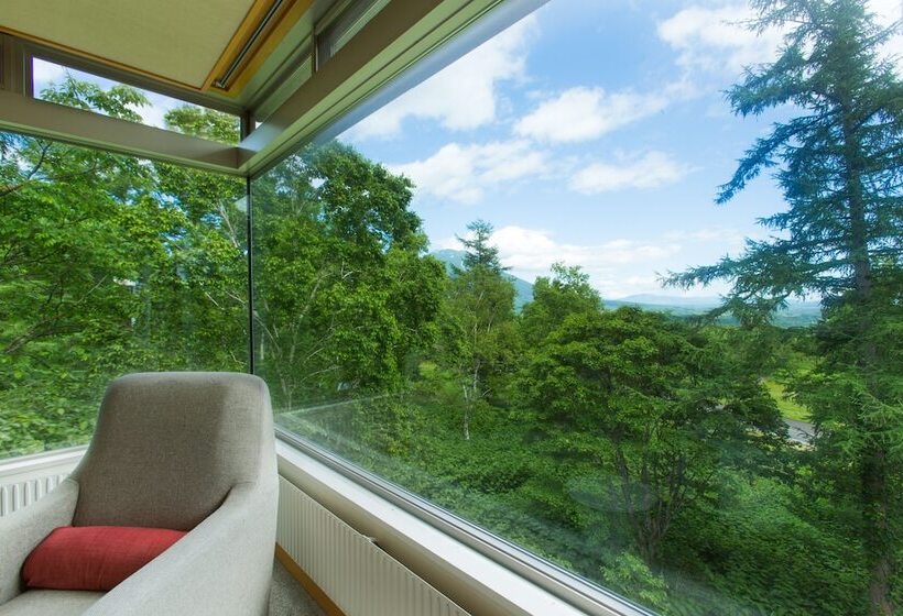 سوییت, The Green Leaf Niseko Village