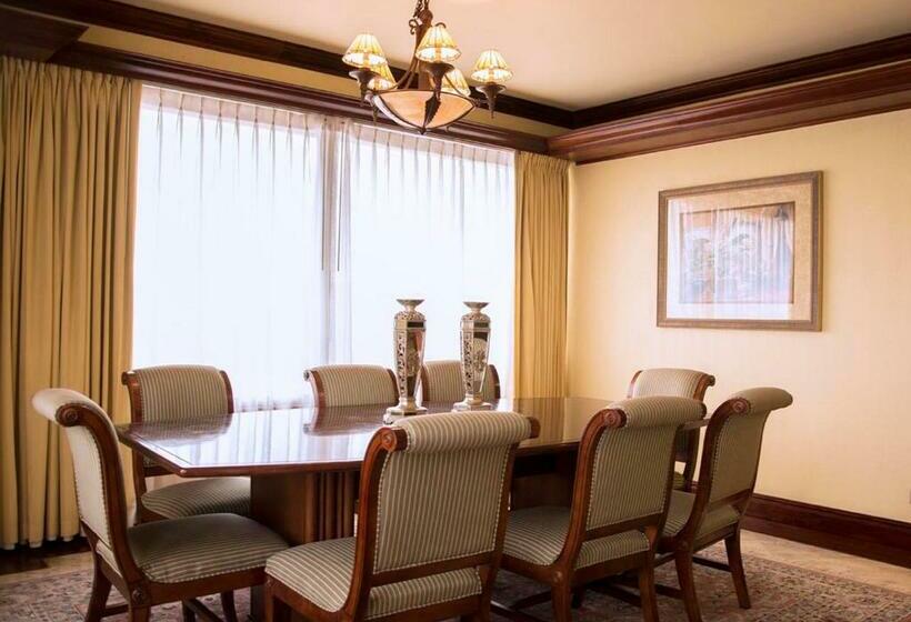 Люкс Президентский 2 Спальни, Wyndham San Jose Herradura