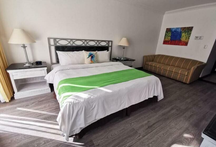 Номер Премиум, Wyndham San Jose Herradura