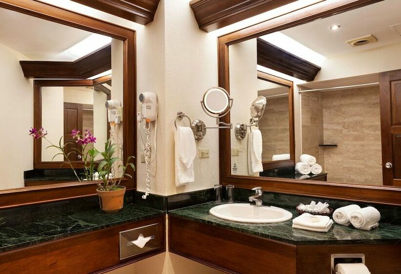 Номер Deluxe, Wyndham San Jose Herradura