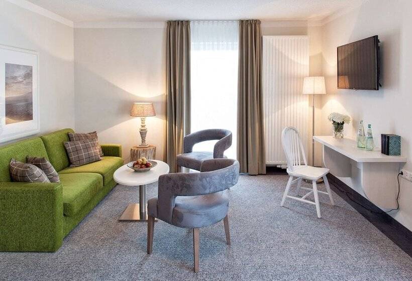 سوئیت جونیور با چشم‌انداز, Dorint Resort Baltic Hills Usedom