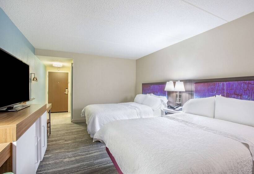Номер Стандарт 2 Двуспальные Кровати, Hampton Inn Fishkill