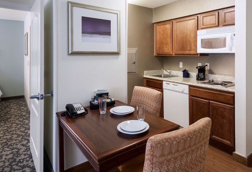 Люкс, Homewood Suites By Hilton Houston Stafford Sugarland