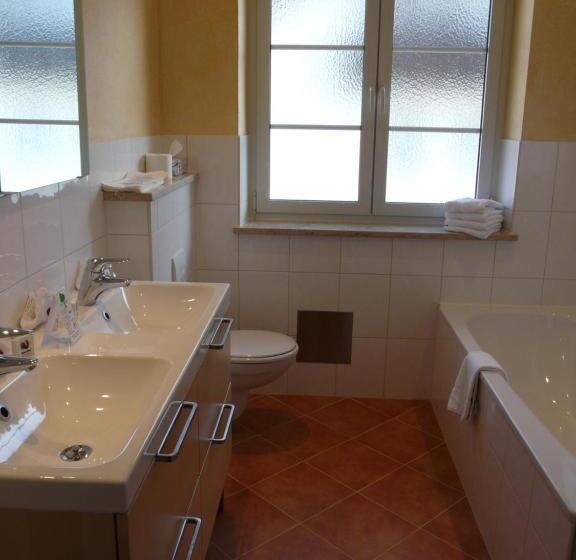 آپارتمان 2 خوابه, Roter Hahn   Bed & Breakfast