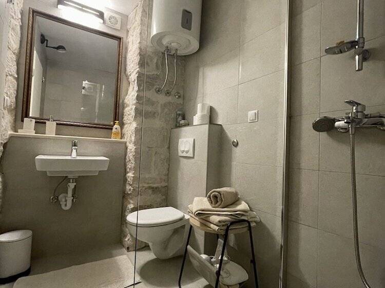 آپارتمان 1 خوابه, Apartments Mia