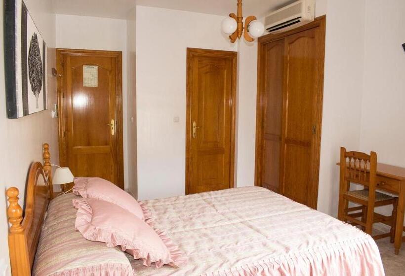 اتاق استاندارد, Hostal Juan Carlos