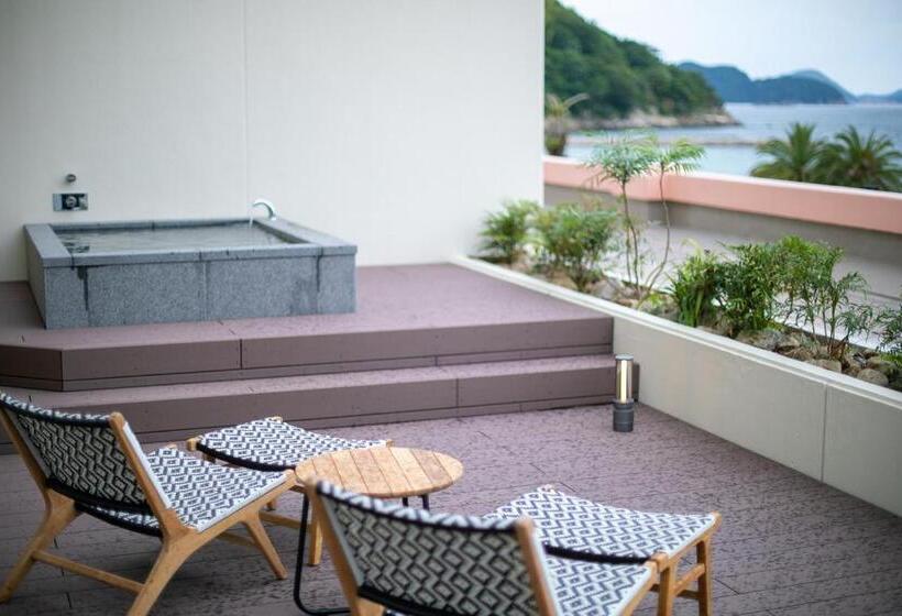 Студия Стандарт Вид на Море, Marissa Resort Sazanseto Suooshima