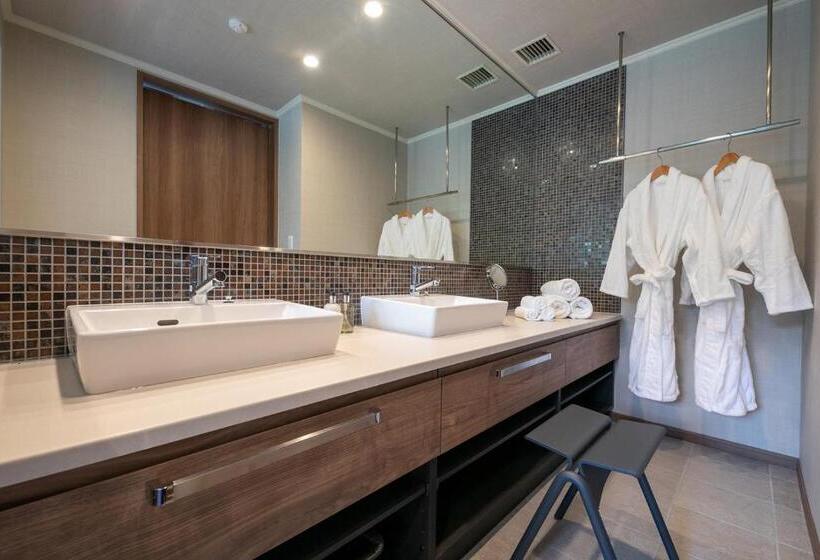 Люкс Вид на Море, Marissa Resort Sazanseto Suooshima