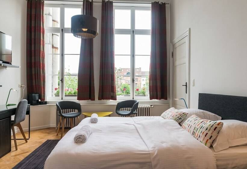 Номер Комфорт, Parkhotel Gent Centrum