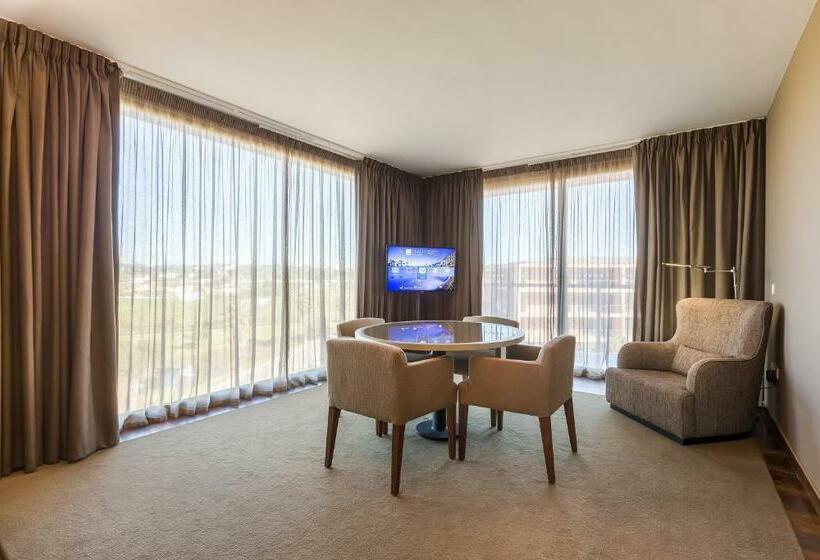 Люкс, Algarve Marriott Salgados Golf Resort & Conference Center