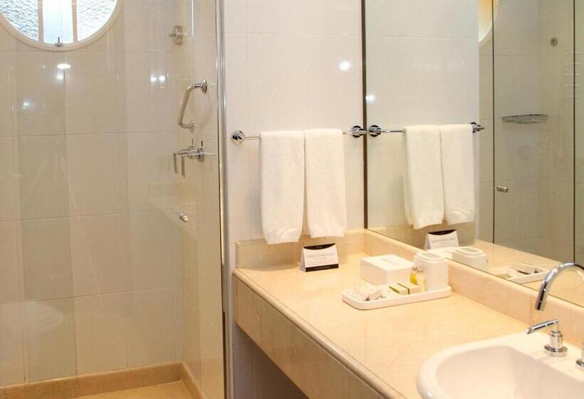 اتاق استاندارد با بالکن, Grande Hotel Campos Do Jordao