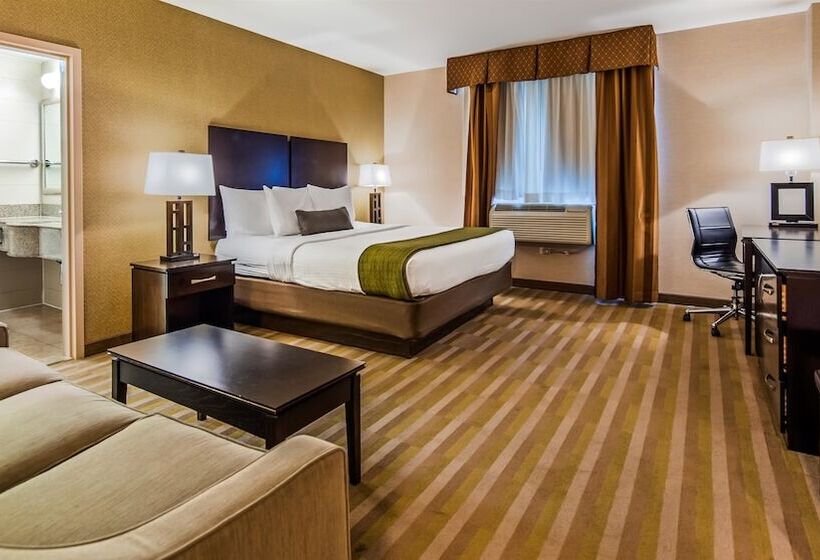 Люкс, Best Western Plus Plaza