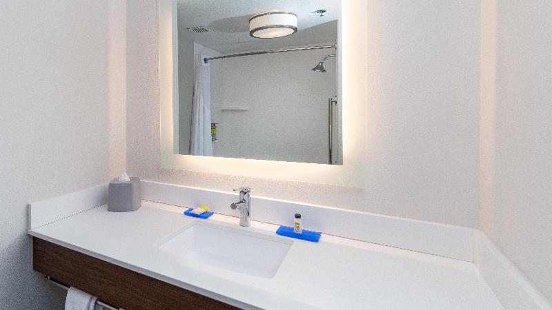 스탠다드 룸, Holiday Inn Express & Suites Dinuba West, An Ihg