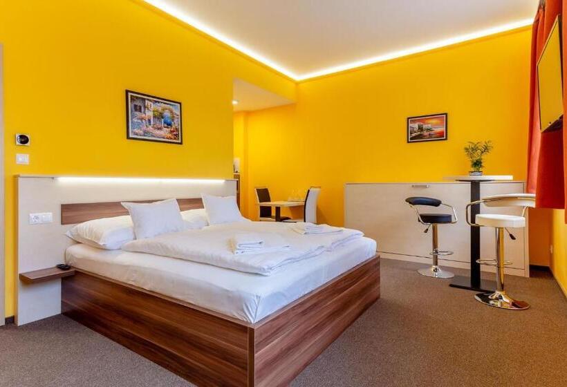 اتاق استاندارد, Hostel Mayer Superior Veszprem