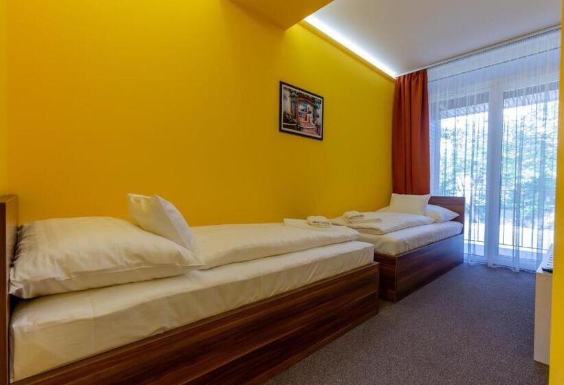 آپارتمان 2 خوابه, Hostel Mayer Superior Veszprem
