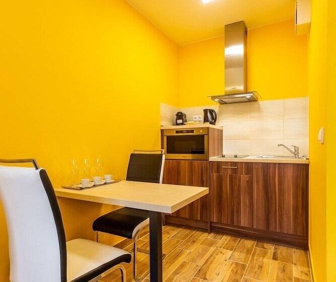 اتاق استاندارد, Hostel Mayer Superior Veszprem