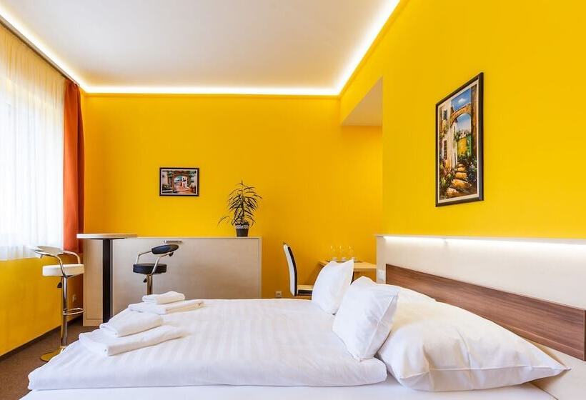 اتاق استاندارد, Hostel Mayer Superior Veszprem