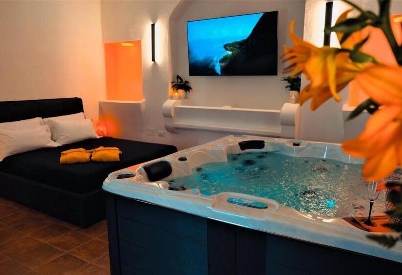 Люкс, Alchimia Luxury Suites