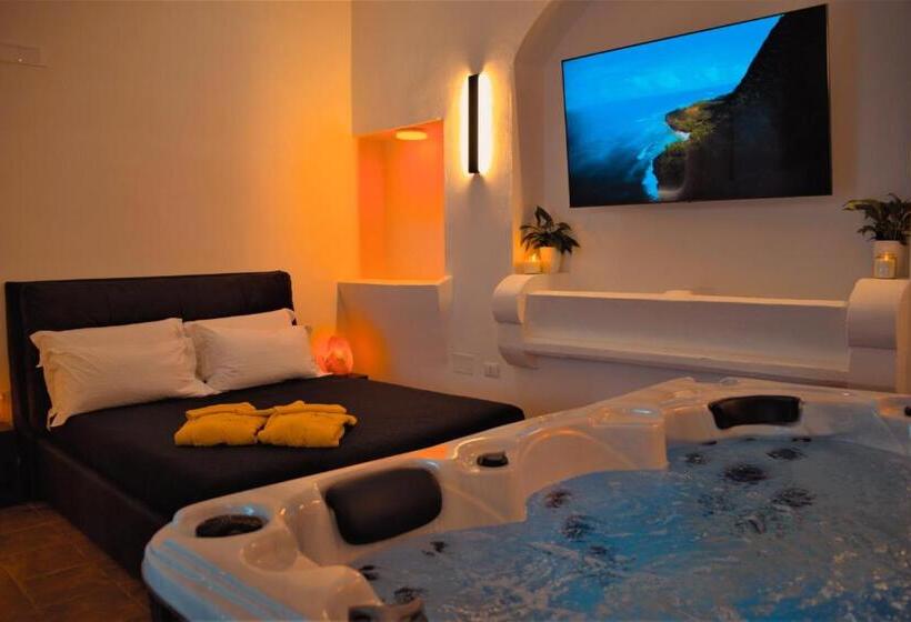 Люкс, Alchimia Luxury Suites