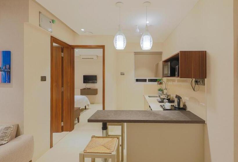 آپارتمان 1 خوابه, Ar Suites Jewels Royale   Koregaon Park Nx