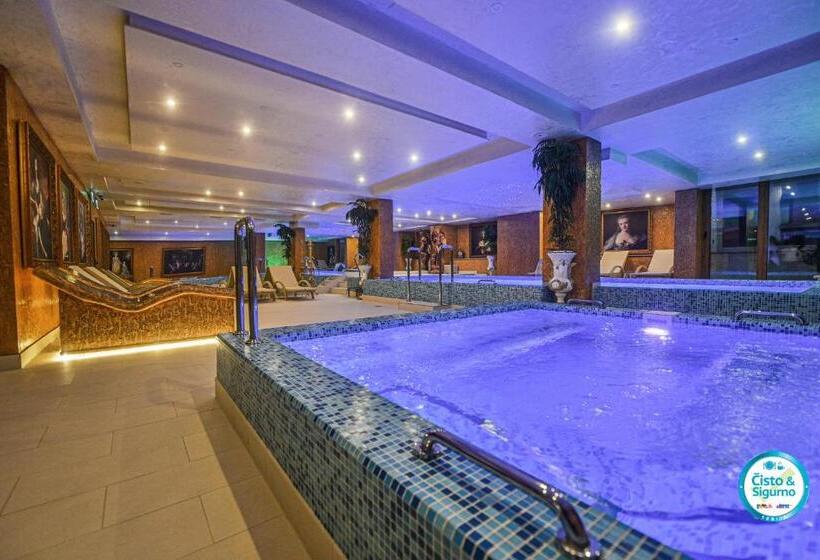 سوییت لوکس, Prezident Palace Belgrade   Adults Only