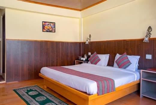 اتاق لوکس با بالکن, Keerong Cottages Lachung
