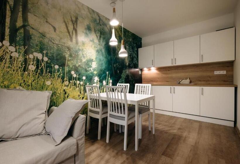 Люкс, Wellness Penzion Marta