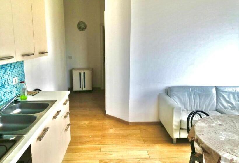 Апартаменты 1 Спальня Вид на Море, Villa Tripepi