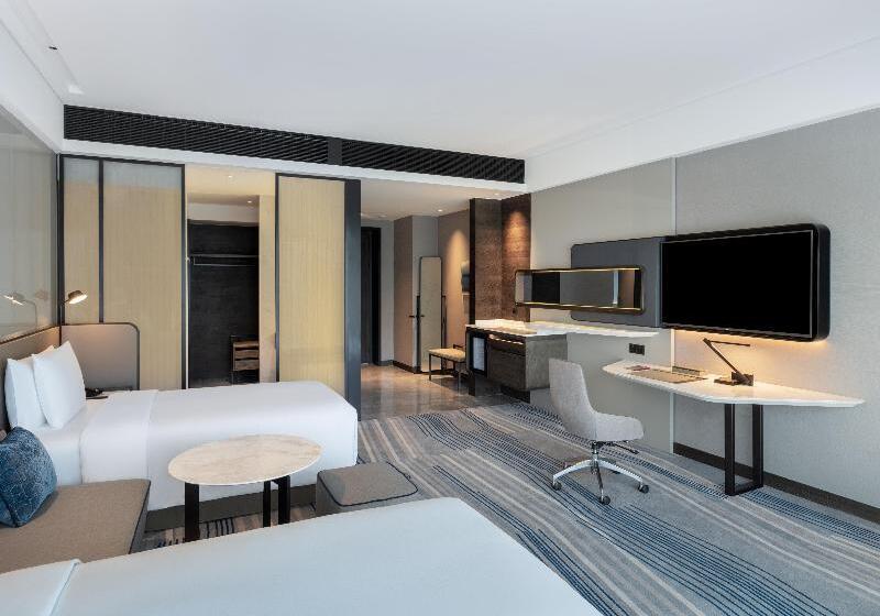 带海景的标准房, Crowne Plaza Xiamen Jimei Seaview, An Ihg Hotel Free Mini Bar