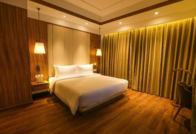 سوییت اجرایی, Radisson Bhopal