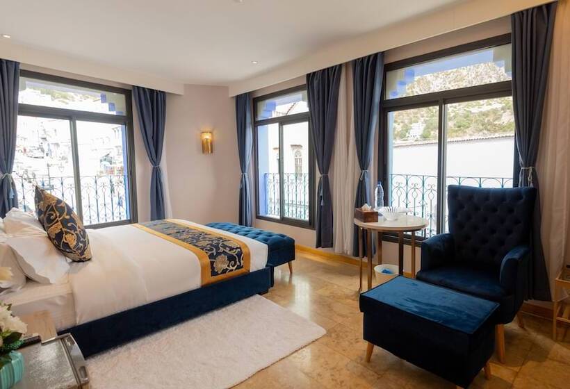 Quarto Estandar Vista Montanha, Vancii