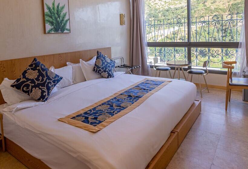Quarto Deluxe, Vancii