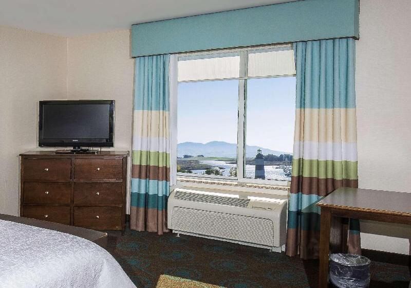 스탠다드 전망 룸, Hampton Inn & Suites Suisun City Waterfront