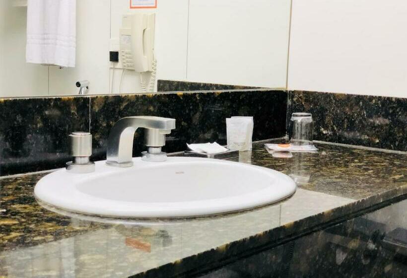 Habitació Superior, Boulevard Plaza