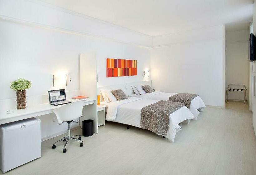 Habitació Superior, Boulevard Plaza