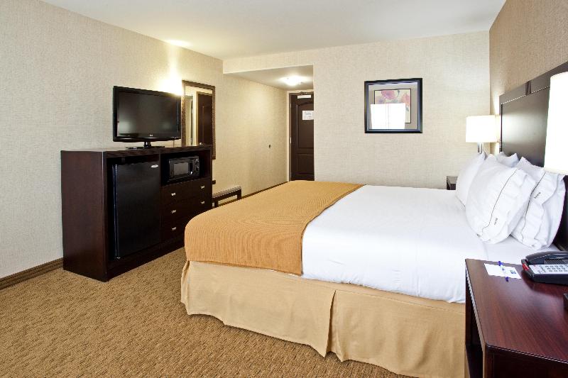 Номер Executive Кровать Кинг, Holiday Inn Express Fresno South, An Ihg