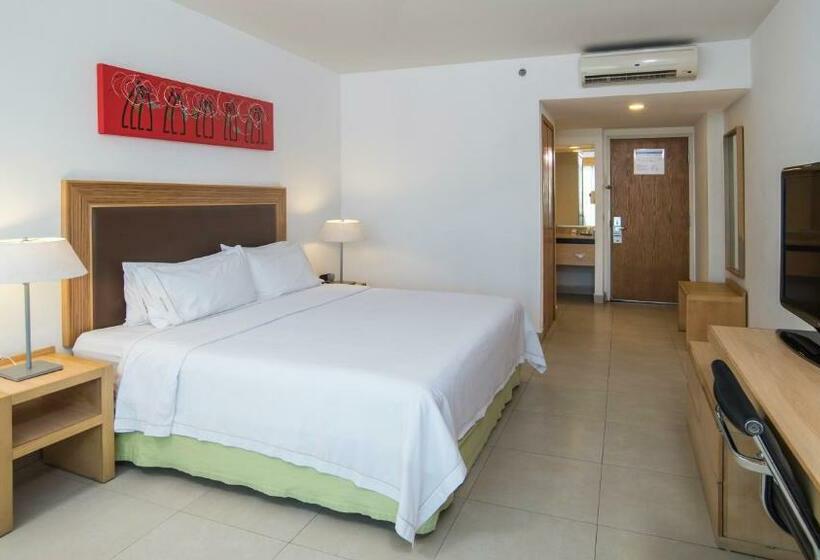 キングサイズベッドのスタンダードルーム, Holiday Inn Express Manzanillo, An Ihg