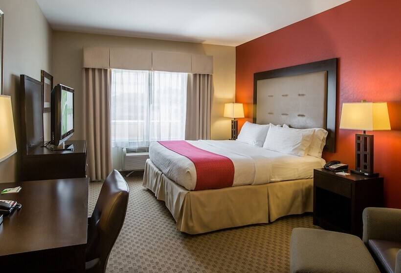سوییت, Holiday Inn Express & Suites   Oklahoma City Airport, An Ihg
