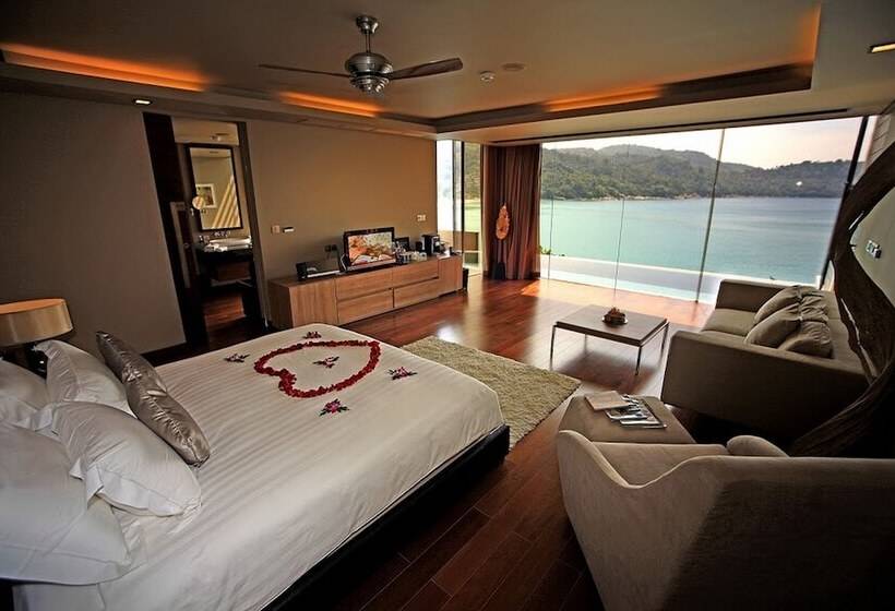 Люкс с Бассейном, Impiana Private Villas Kata Noi