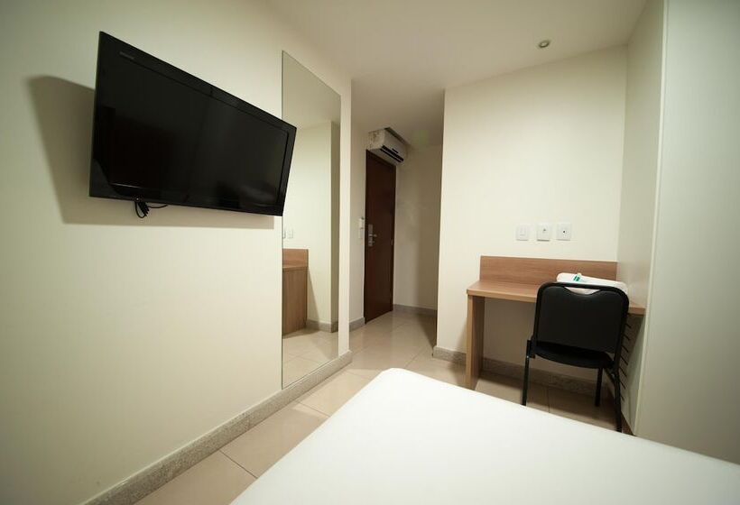 스탠다드 스튜디오, Premium Executive Hotel Itabira