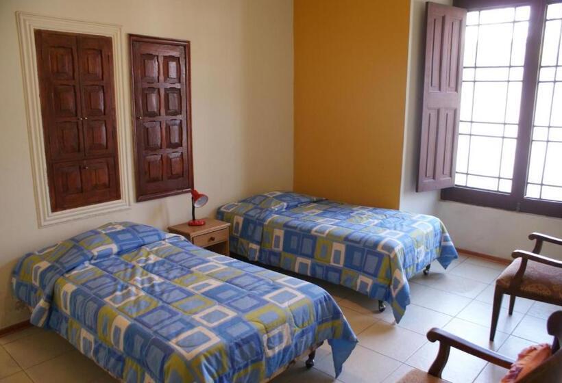 스탠다드 트리플 룸, Flying Dog Hostel Arequipa