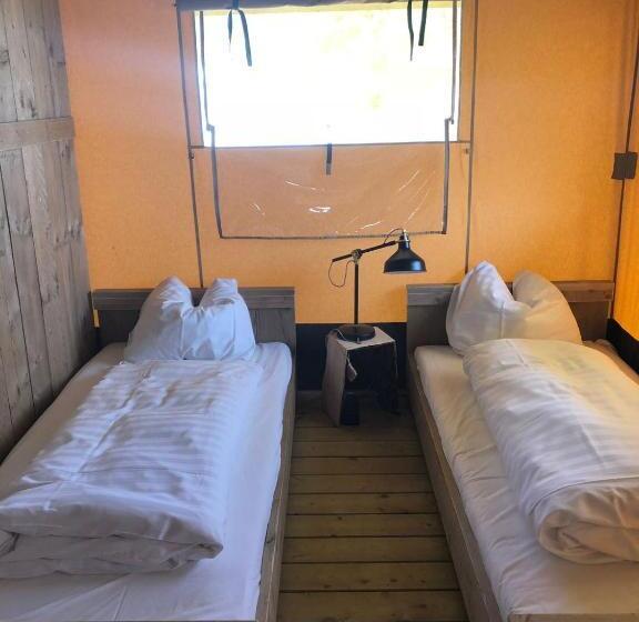 Standard Tent, Buitengoed De Boomgaard Utrecht   Bunnik
