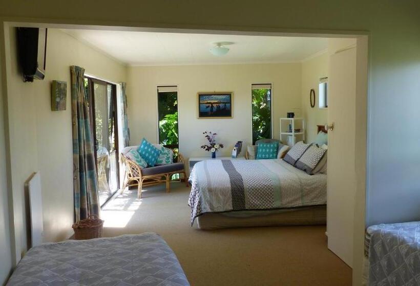 패밀리 룸 가든 전망, Ashcroft Gardens Bed & Breakfast
