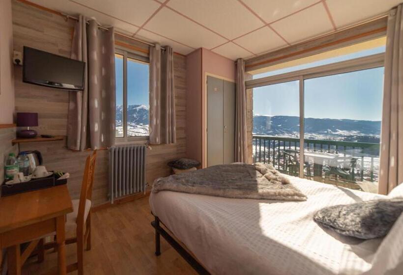家庭山景房, Des Pyrénées