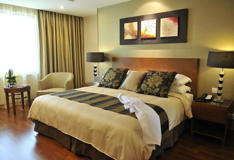 استودیوی لوکس, Fraser Suites Seef Bahrain