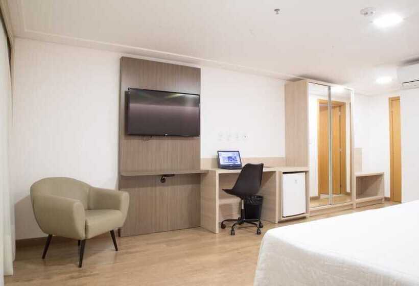Номер Deluxe, Mogano Premium Hotel   Eletroposto