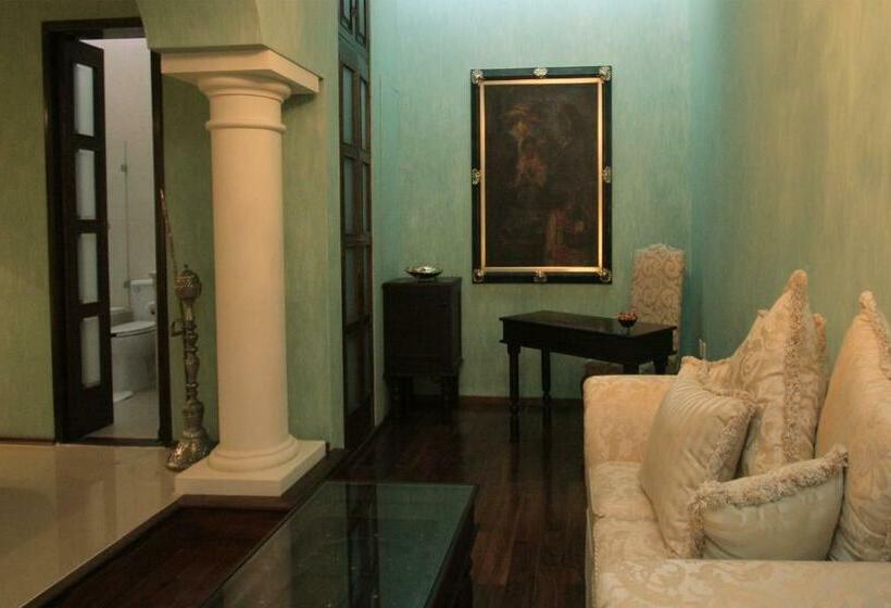 اتاق لوکس با تخت بزرگ, Palacio Borghese Hotel Boutique   Adults Only